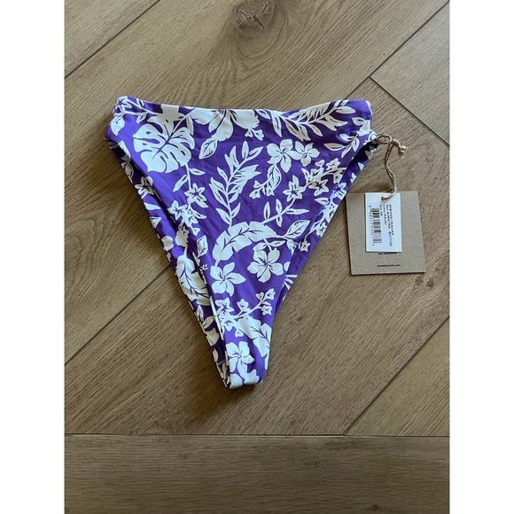 NWT Stone Fox Swim SUMATRA Kauai Bottoms Purple White Floral Bikini Swimsuit XS - Picture 4 of 8